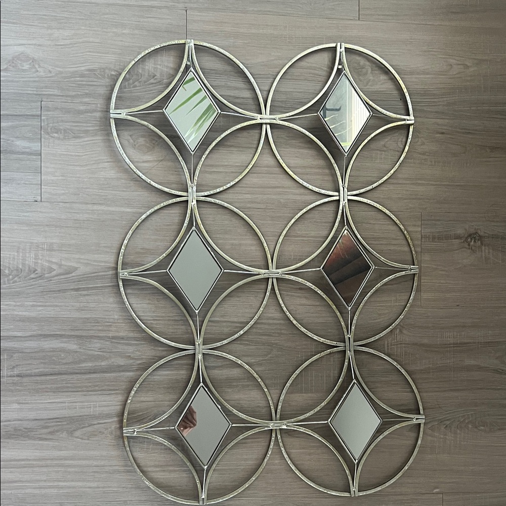 Modern Silver Circle Wall Mirror Decor